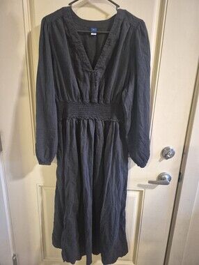 Old Navy Black Long-Sleeve V-Neck Smocked-Waist Midi Dress